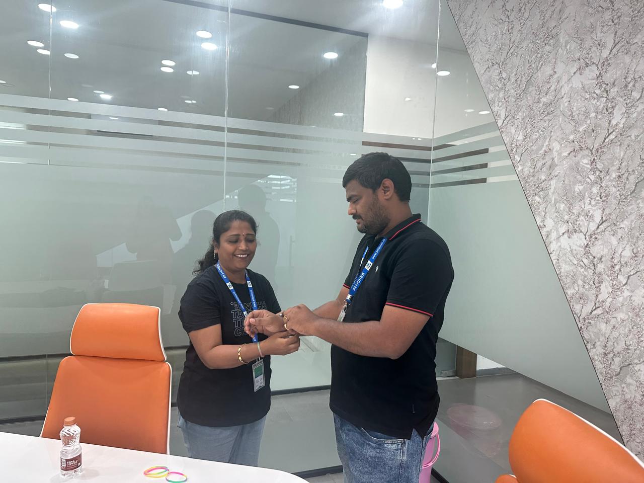 WhatsApp Image 2025-12-02 at 22.32.06